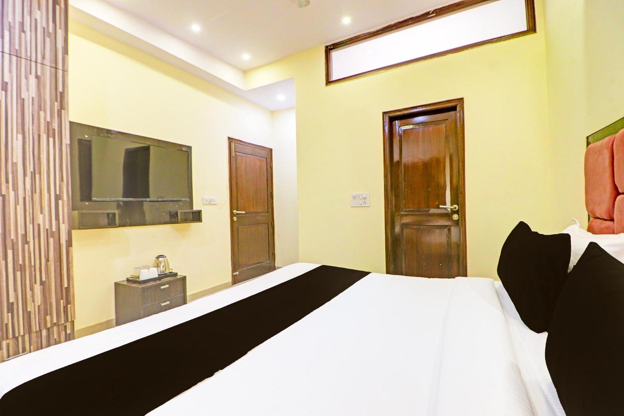 Hotel O Mansarover Inn New Delhi Ngoại thất bức ảnh